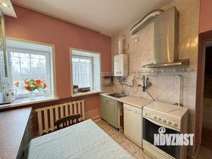 Таунхаус 380м&sup2;, 3-этажный, участок 6 сот.  