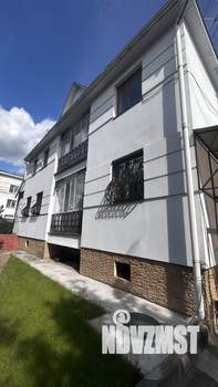 Коттедж 364м², 2-этажный, участок 8 сот.  