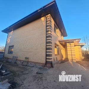 Коттедж 319м², 2-этажный, участок 8 сот.  