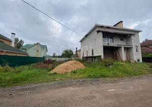 Дом 151м&sup2;, 3-этажный, участок 7 сот.  