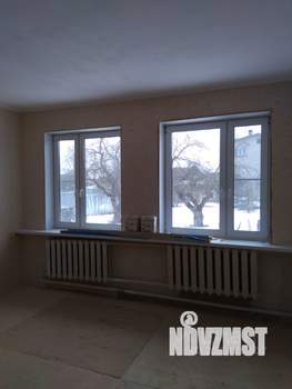 Дом 185м², 3-этажный, участок 10 сот.  