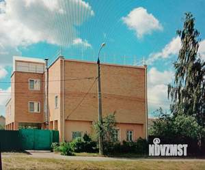 Дом 558м&sup2;, 3-этажный, участок 6 сот.  