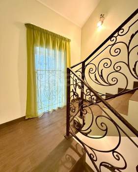 Дом 217м&sup2;, 2-этажный, участок 2 сот.  