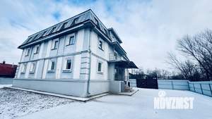 Дом 960м², 3-этажный, участок 8 сот.  