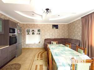 Дом 740м², 3-этажный, участок 8 сот.  