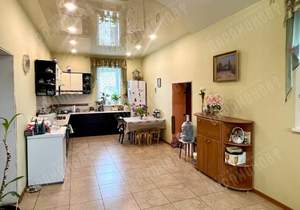 Дом 216м&sup2;, 2-этажный, участок 5 сот.  