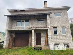 Дом 270м², 3-этажный, участок 7 сот.  