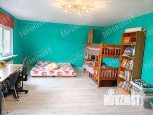 Дом 200м&sup2;, 2-этажный, участок 15 сот.  