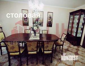 Коттедж 612м², 3-этажный, участок 10 сот.  