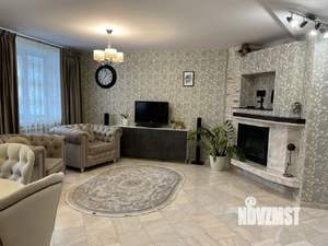 Коттедж 380м², 3-этажный, участок 9 сот.  