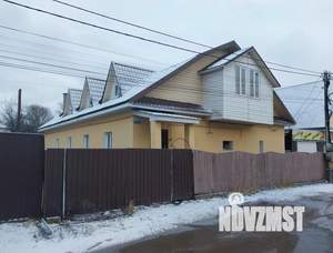 Дом 270м&sup2;, 2-этажный, участок 5 сот.  