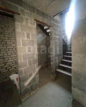 Дом 150м&sup2;, 2-этажный, участок 3 сот.  