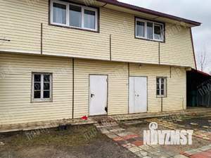 Дом 400м&sup2;, 2-этажный, участок 5 сот.  