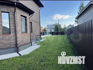 Дом 258м², 2-этажный, участок 10 сот.  