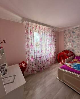 Дом 240м², 2-этажный, участок 5 сот.  