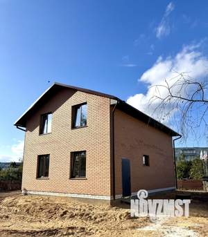 Коттедж 131м², 2-этажный, участок 6 сот.  