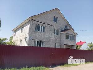 Дом 740м&sup2;, 3-этажный, участок 8 сот.  
