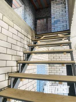 Таунхаус 112м&sup2;, 2-этажный, участок 1 сот.  