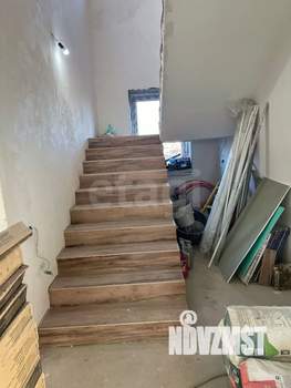 Дом 181м², 2-этажный, участок 7 сот.  