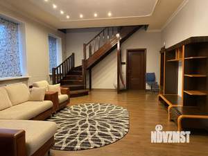 Коттедж 330м², 2-этажный, участок 3 сот.  