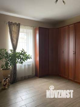 Коттедж 204м&sup2;, 2-этажный, участок 7 сот.  