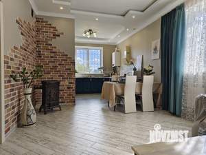 Дом 195м&sup2;, 3-этажный, участок 9 сот.  