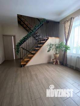 Коттедж 204м&sup2;, 2-этажный, участок 7 сот.  