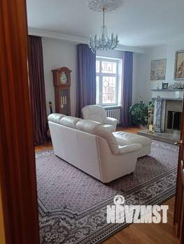 Коттедж 407м&sup2;, 3-этажный, участок 9 сот.  