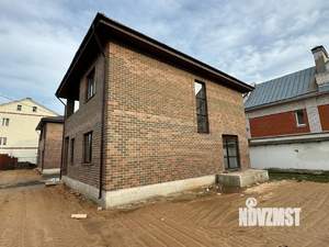 Дом 160м&sup2;, 2-этажный, участок 5 сот.  