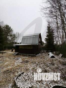 Дом 52м&sup2;, 2-этажный, участок 6 сот.  