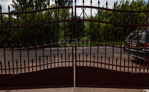 Дом 270м², 2-этажный, участок 6 сот.  