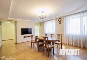Коттедж 271м², 2-этажный, участок 6 сот.  