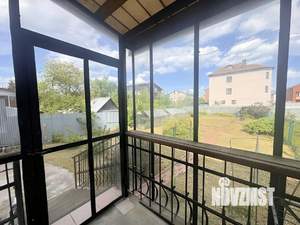 Таунхаус 380м&sup2;, 3-этажный, участок 6 сот.  