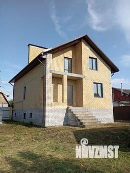 Дом 208м&sup2;, 3-этажный, участок 5 сот.  