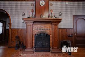 Дом 301м&sup2;, 3-этажный, участок 8 сот.  