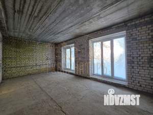 Таунхаус 111м&sup2;, 2-этажный, участок 4 сот.  