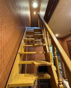 Дом 77м&sup2;, 2-этажный, участок 3 сот.  