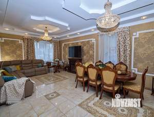 Таунхаус 226м², 3-этажный, участок 2 сот.  