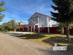 Дом 197м&sup2;, 3-этажный, участок 9 сот.  