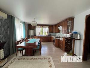 Коттедж 294м&sup2;, 2-этажный, участок 9 сот.  