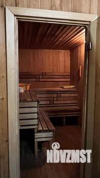 Коттедж 380м², 3-этажный, участок 10 сот.  