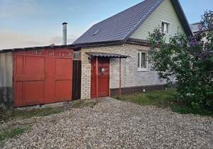 Дом 139м&sup2;, 2-этажный, участок 9 сот.  