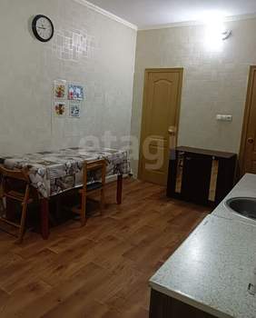 Дом 92м², 2-этажный, участок 8 сот.  