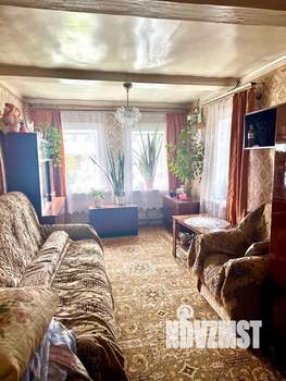 Дом 63м&sup2;, 2-этажный, участок 5 сот.  