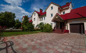 Дом 270м², 2-этажный, участок 6 сот.  