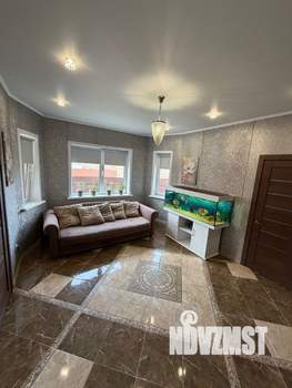 Коттедж 232м&sup2;, 2-этажный, участок 10 сот.  