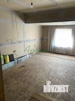 Дом 192м&sup2;, 2-этажный, участок 5 сот.  