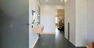 Дом 236м&sup2;, 2-этажный, участок 6 сот.  