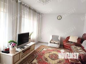 Дом 200м&sup2;, 2-этажный, участок 15 сот.  