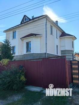 Дом 322м&sup2;, 3-этажный, участок 10 сот.  